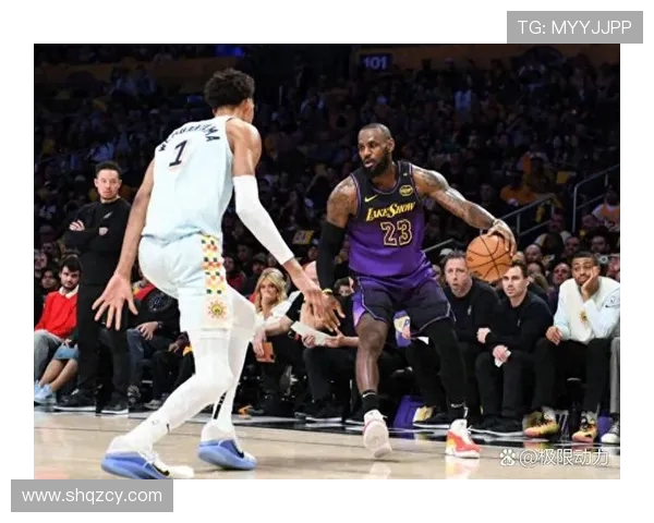 2018季前赛湖人与马刺的精彩对决回顾与分析