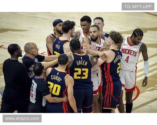 勇士与湖人激战149分巅峰对决球星们的精彩瞬间回顾与分析